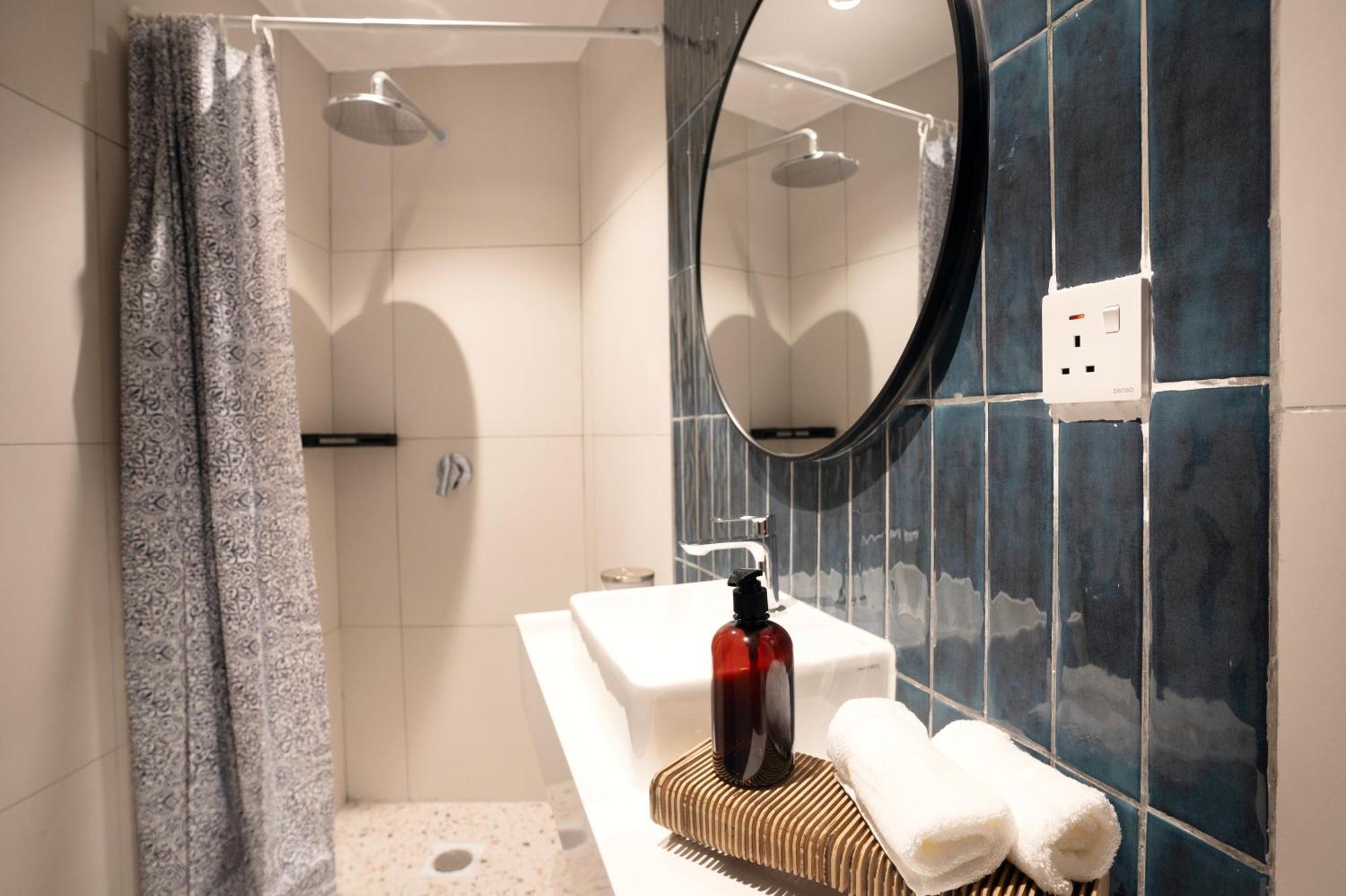 Ukiyo Suites เปอตาลิงจายา ภายนอก รูปภาพ
